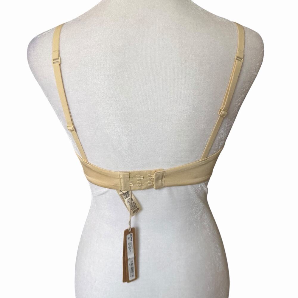 NWT SKIMS Womens 32D Wireless Form T-Shirt Bra Nude Butter Beige Comfort - Picture 9 of 10